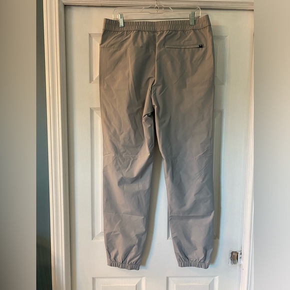 Banana Republic motion tech hybrid, 34×30 - Picture 3 of 4